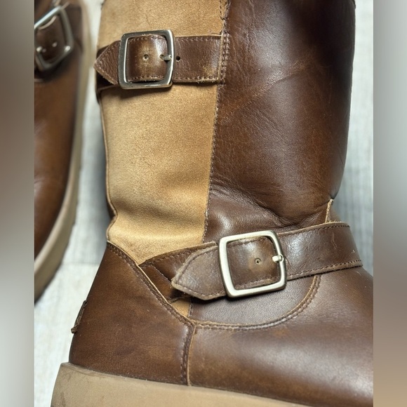 UGG Breida Waterproof Chestnut Boots Fuzzy Lining - Picture 2 of 13